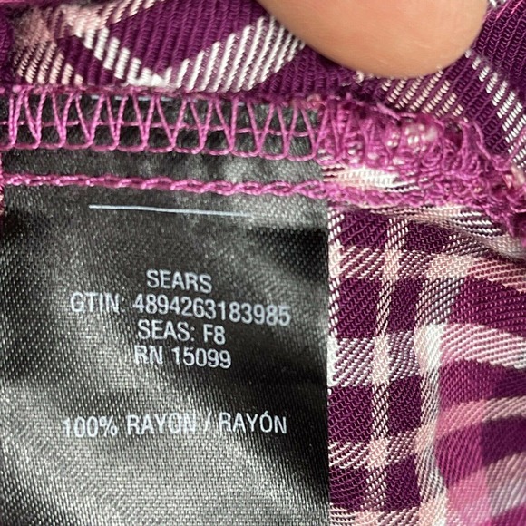 SIMPLY EMMA Plus Woman Size 2X Purple Plum Plaid Blouse Sparkle Tab Sleeve - Picture 8 of 12